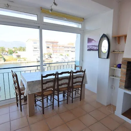 Apartamento Con Vistas Canal Ref 114